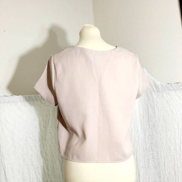 Forever 21 Beige Blush Crop Top Size L - Picture 4 of 7